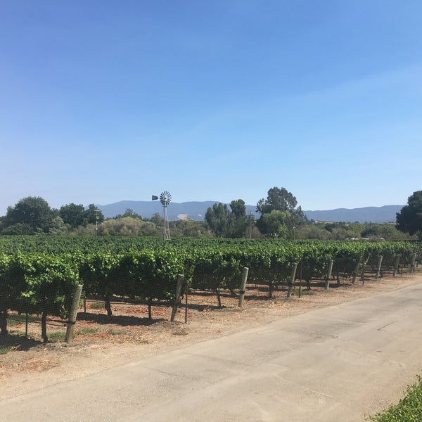 Photo taken at Lincourt Vineyards by Sichao W. on 8/3/2016