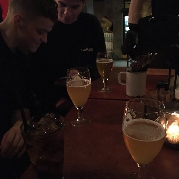 Good vibe, bar/pub scene, good beeros