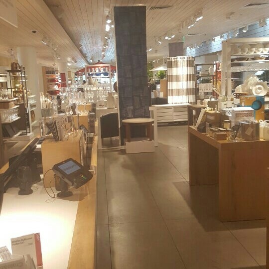 Photo taken at Crate &amp; Barrel by Jeff B. on 6/20/2016