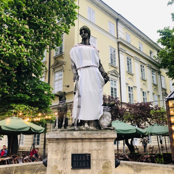 Photo taken at Diana at Rynok Square by Katerina on 5/16/2019