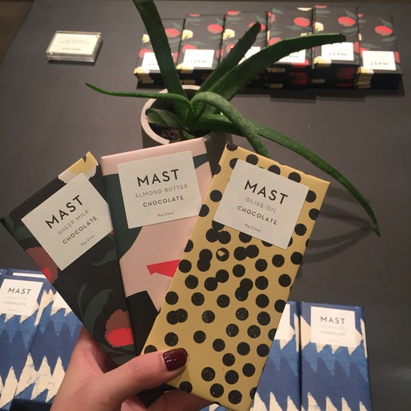 Photo taken at Mast Brothers Chocolate Factory by seokwon J. on 10/8/2017
