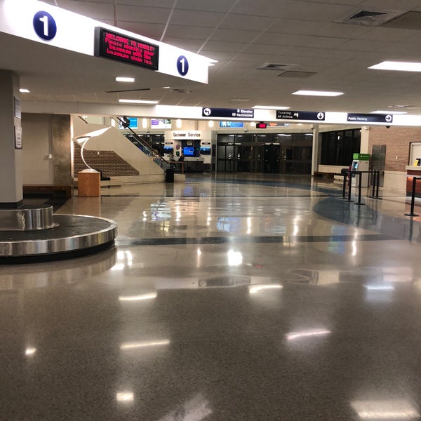 Foto tirada no(a) Mobile Regional Airport por Rick G. em 2/2/2018