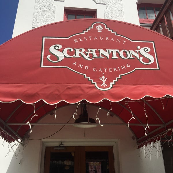 รูปภาพถ่ายที่ Scranton&#39;s Restaurant and Catering โดย Rick G. เมื่อ 3/27/2017