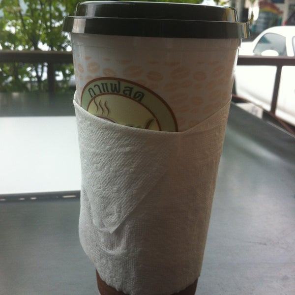 Coffman Fresh Coffee (คอฟแมน กาแฟสด) Petronas Gas Station, Teparak