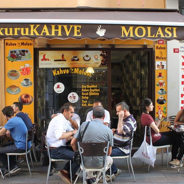 Foto diambil di Kahve Molası oleh Kahve Molası pada 9/8/2014
