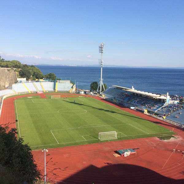 6/17/2015에 Igor K.님이 NK Rijeka - Stadion Kantrida에서 찍은 사진