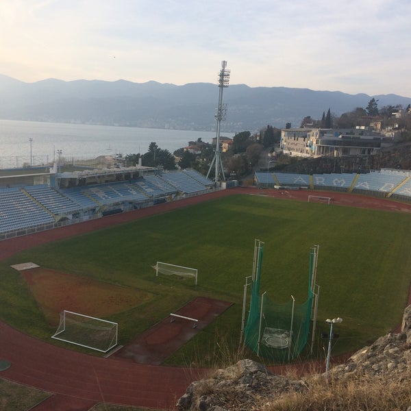 Foto tirada no(a) NK Rijeka - Stadion Kantrida por Igor K. em 1/4/2017