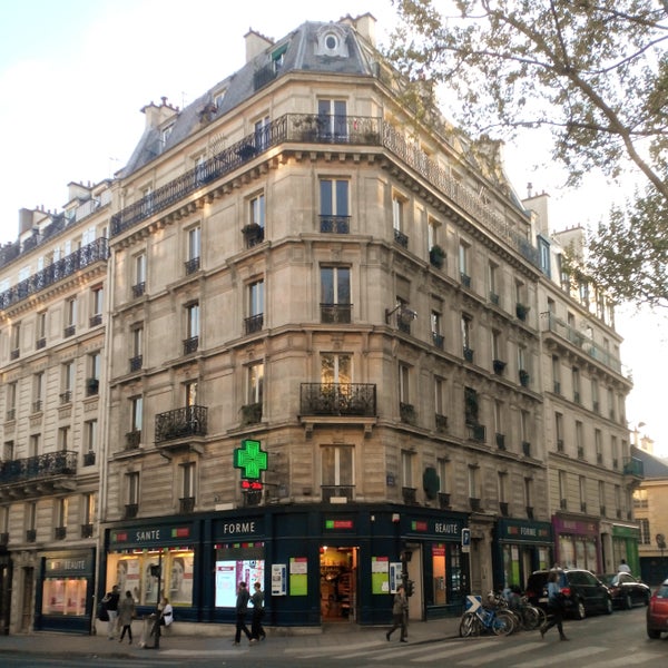 A large pharmacy serving Asian (mostly Korean) tourists in Paris. Korean speaking personnel. Conveniently located near the metro station Place Monge