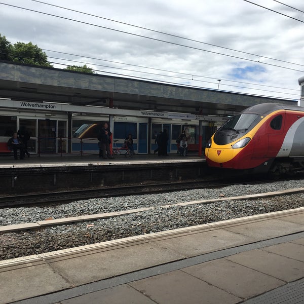 Photo taken at Wolverhampton Railway Station (WVH) by Sooz on 7/13/2016