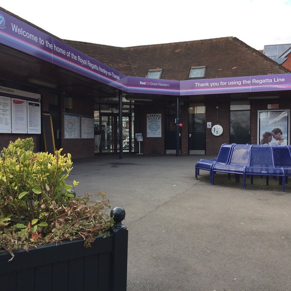 HenleyonThames Railway Station (HOT) Train Station