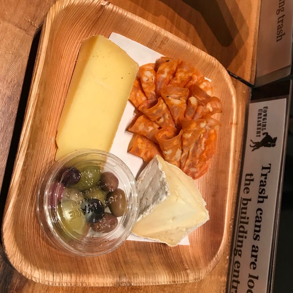 Photo taken at Cowgirl Creamery by Fanyu Z. on 9/29/2019