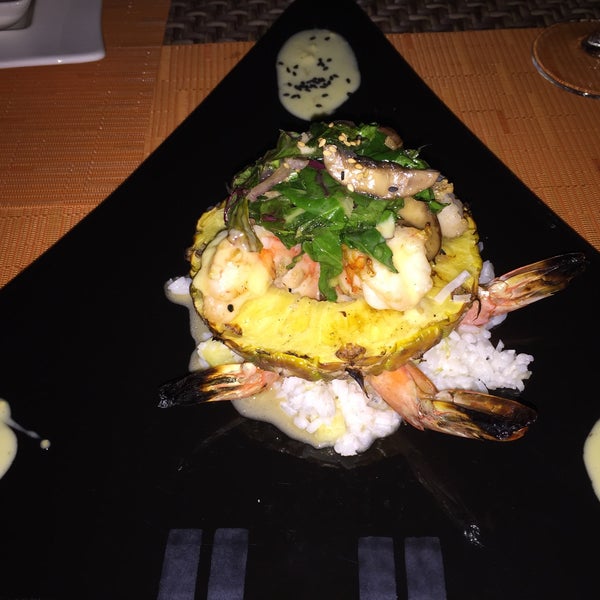 Das Foto wurde bei Pitahayas Restaurant von Global H. am 3/19/2015 aufgenommen