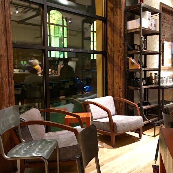 Probably my favorite coffee shop in Philly. They have great beans, great interior design, and it's a great place to relax or get work done. It's like an oasis in the middle of Center City.
