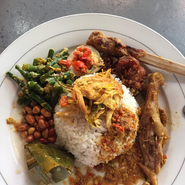 Nasi Ayam Ibu Oki Ungasan Kuta Selatan Bali
