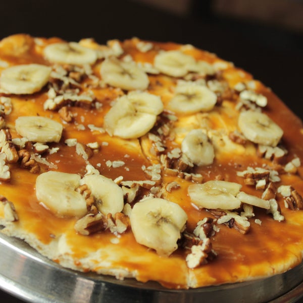 Prueba nuestra deliciosa Pizza de Cajeta!! Te esperamos!