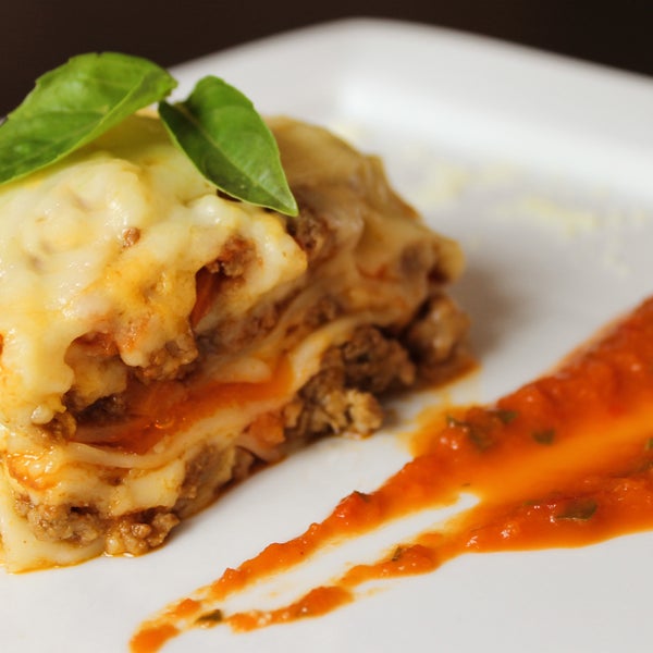 Te invitamos a probar nuestra deliciosa Lasagna Bolognesa