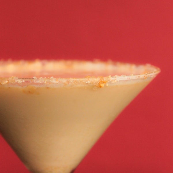 Acompaña tus alimentos con nuestra deliciosa Bebida Martini de Mazapán!!