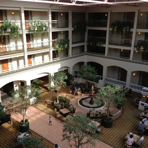 Photo taken at Embassy Suites by Hilton by Gary S. on 2/16/2013