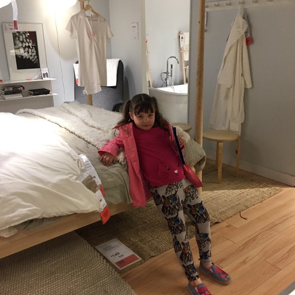 5/11/2018에 Cooki L.님이 IKEA Winnipeg에서 찍은 사진