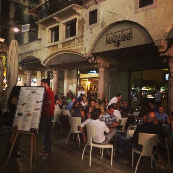Das Foto wurde bei Casa Mazzanti Caffè von Ulaş T. am 6/19/2013 aufgenommen