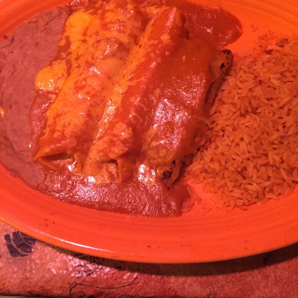 Photos at Tia Maria's 36 tips from 1178 visitors