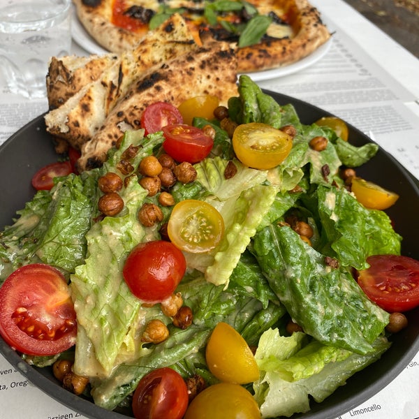 Photos At Gazzo Pizza Place In Berlin