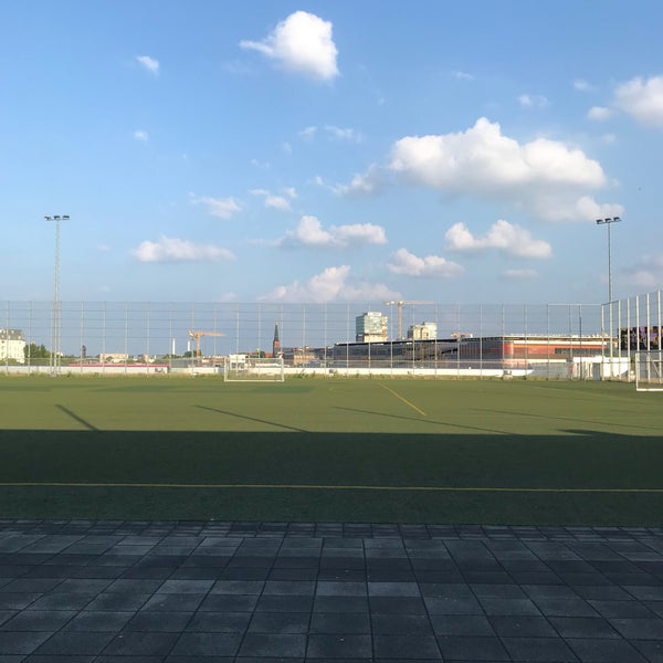 6/4/2018 tarihinde Nadja N.ziyaretçi tarafından METRO-Fußballhimmel'de çekilen fotoğraf