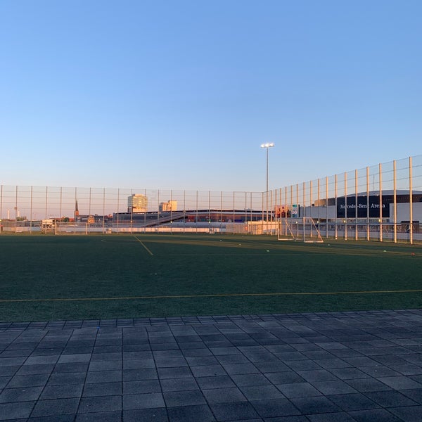 4/15/2019 tarihinde Nadja N.ziyaretçi tarafından METRO-Fußballhimmel'de çekilen fotoğraf