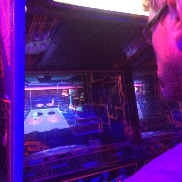 1/3/2018にBoom C.がHigh Scores Arcadeで撮った写真