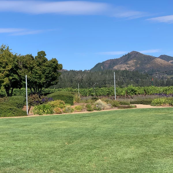 Photo taken at St. Francis Winery &amp; Vineyards by Ashley W. on 8/10/2019