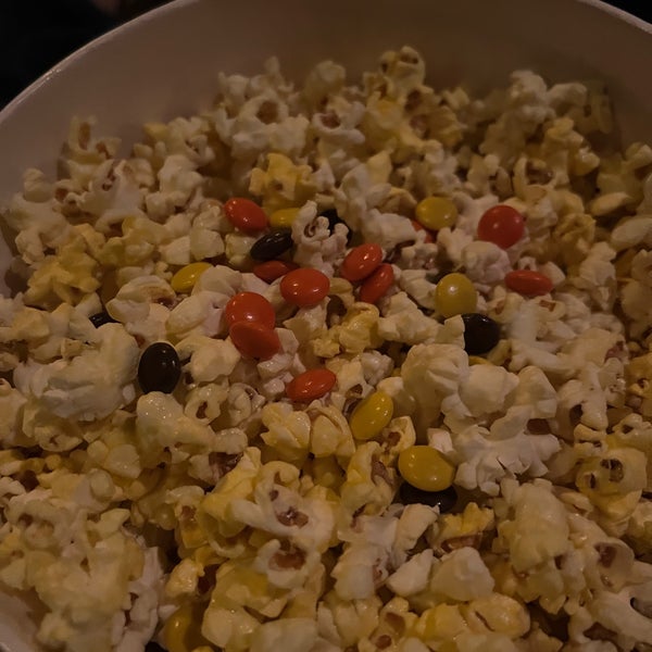 Carousel Cinemas at Alamance Crossing 1921 ziyaretçidan 24 tavsiye