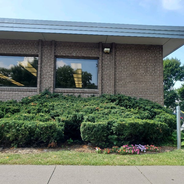 Winton Public Library Library in Rochester