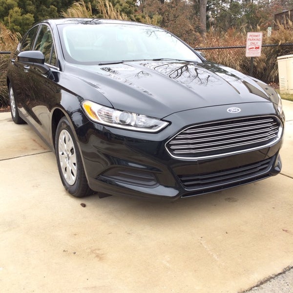 John Bleakley Ford - 870 Thornton Rd