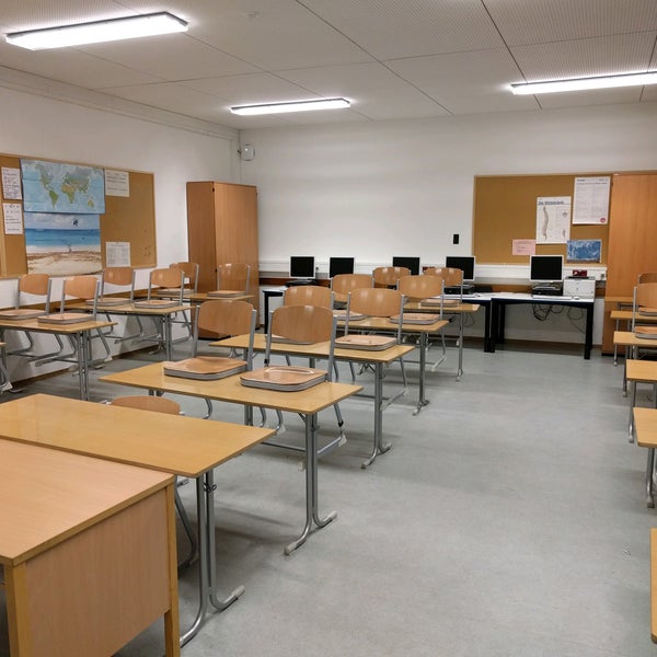 Stadtische Berufsschule Fur Grosshandels Und Automobilkaufleute Augustenstrasse Luisenstrasse 29