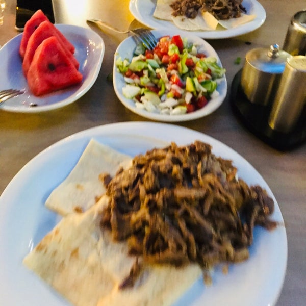 Photo prise au Beyoğlu Otel &amp; Restaurant par Acar__👑 le5/28/2019