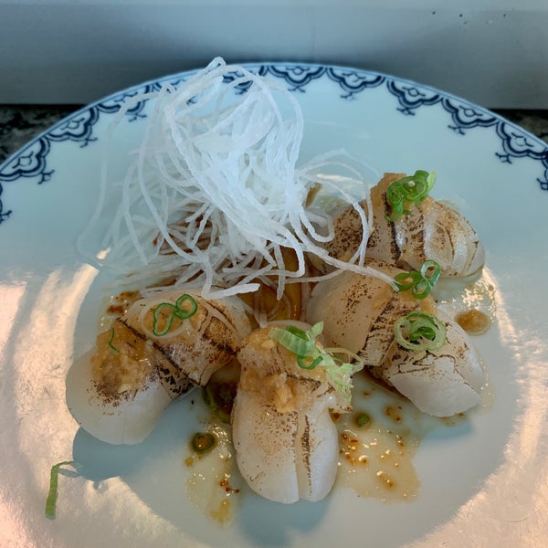 Blue Fin Sushi - Sushi Restaurant