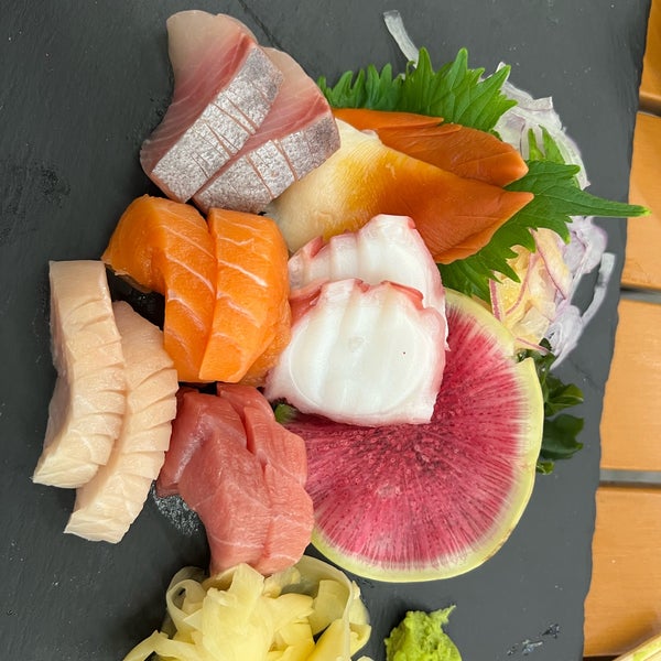 Снимок сделан в Japonessa Sushi Cocina пользователем Chris 10/10/2022