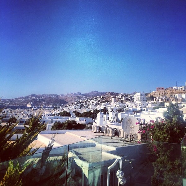 8/18/2014 tarihinde Brian K.ziyaretçi tarafından Belvedere Hotel Mykonos'de çekilen fotoğraf