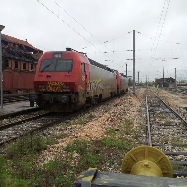 Photo taken at Estação Ferroviária da Pampilhosa by António Manuel T. on 4/5/2014
