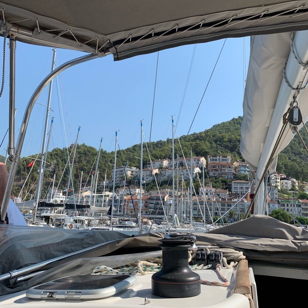 Das Foto wurde bei Mod Yacht Lounge von Andre S. am 8/30/2019 aufgenommen