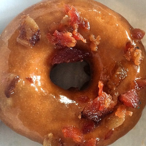 Foto scattata a Top That Donuts da Angela C. il 7/9/2014