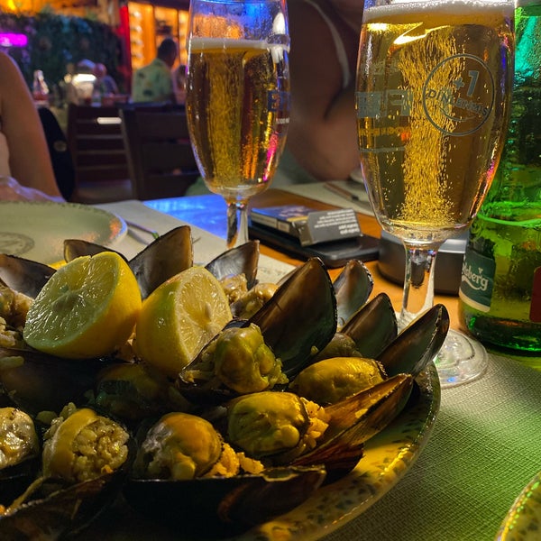 Twins pub. Twins pub. Twins pub. Twins pub. Twins pub.