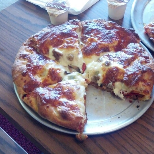 Mark And Philly S Pizza Place In Cuyahoga Falls