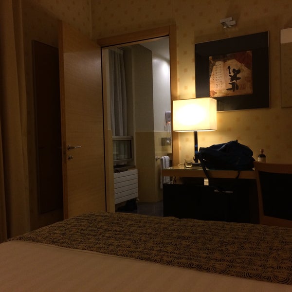 Foto tomada en Holiday Inn Milan Garibaldi  por viola l. el 2/21/2015