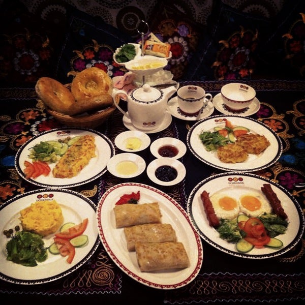 Photo prise au Uchkuduk - Uzbek Cuisine par Uchkuduk - Uzbek Cuisine le9/14/2014