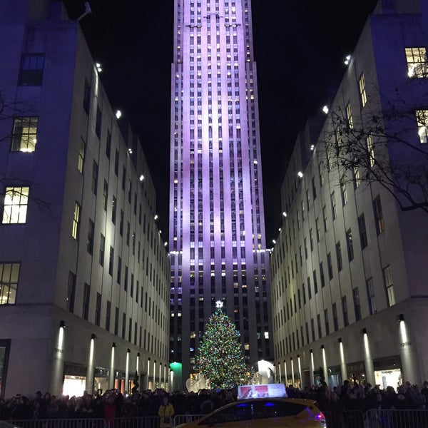 Photo taken at Rockefeller Center by John D. on 12/4/2015