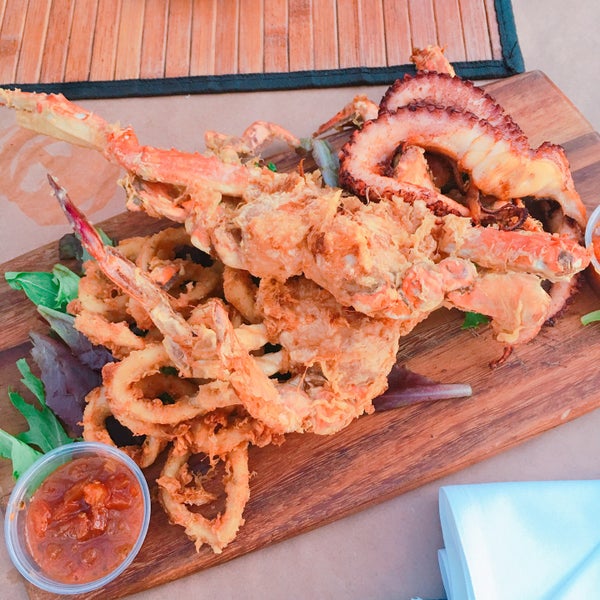 Aquafire Bar & Grill Burger Joint in Nassau, New Providence District