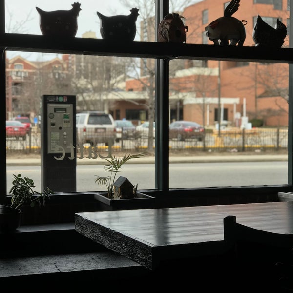 Photo taken at Coronas Coffee Shop by Mellodi on 4/1/2018