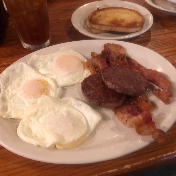 Cracker Barrel Old Country Store Restaurante americano en Sanford