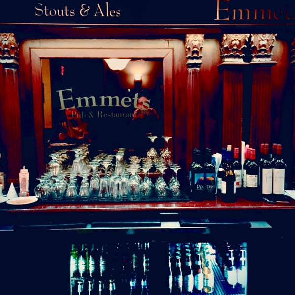 Photo prise au Emmet&#39;s Irish Pub par Pete L. le3/3/2019